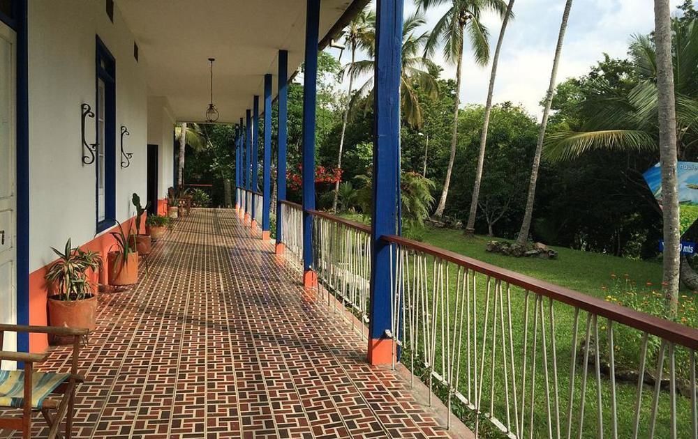 Hotel Hacienda El Diamante Villeta Luaran gambar