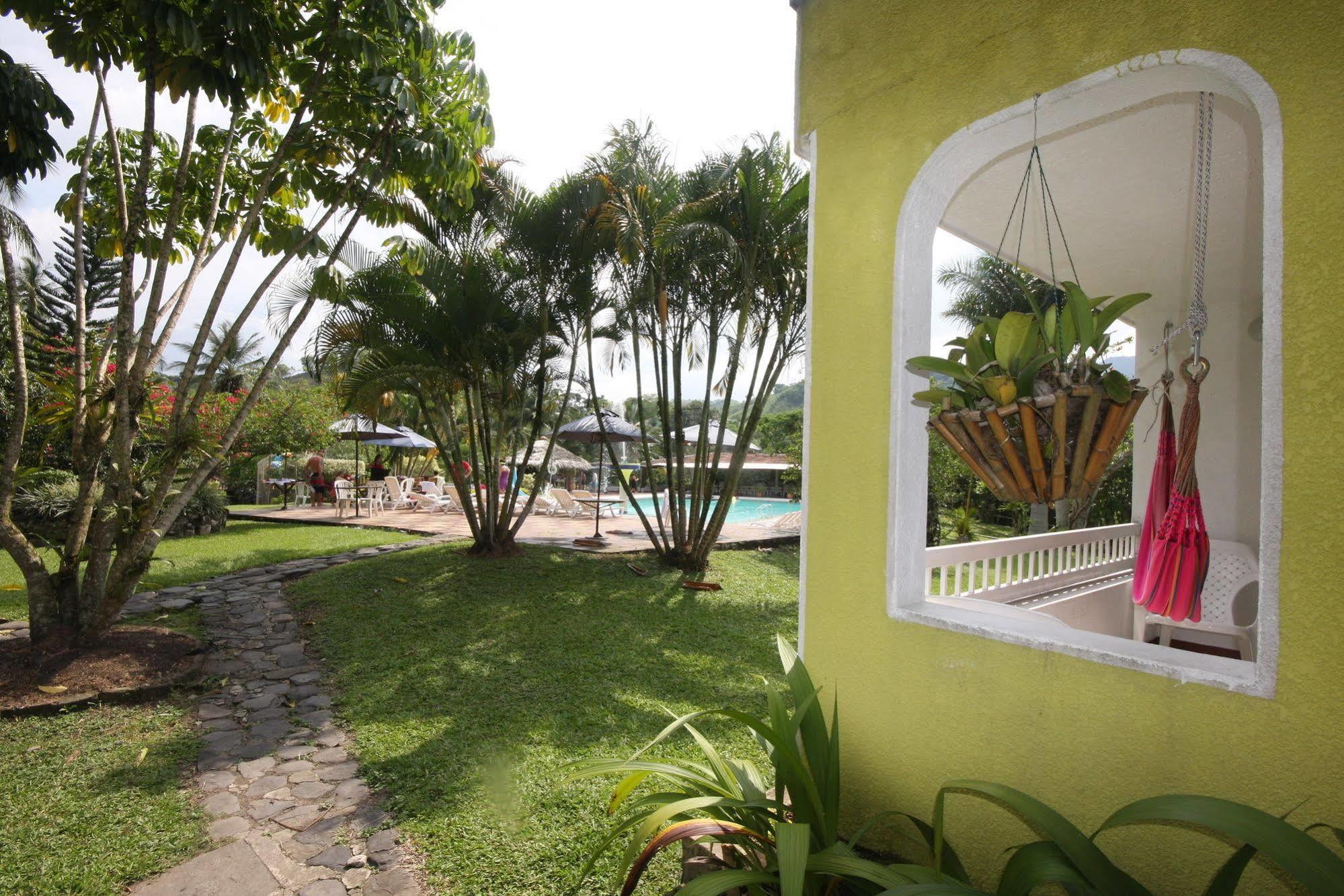 Hotel Hacienda El Diamante Villeta Luaran gambar